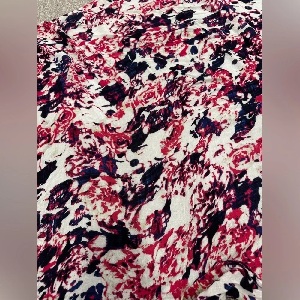 Floral Red and White Scarf- Unbranded